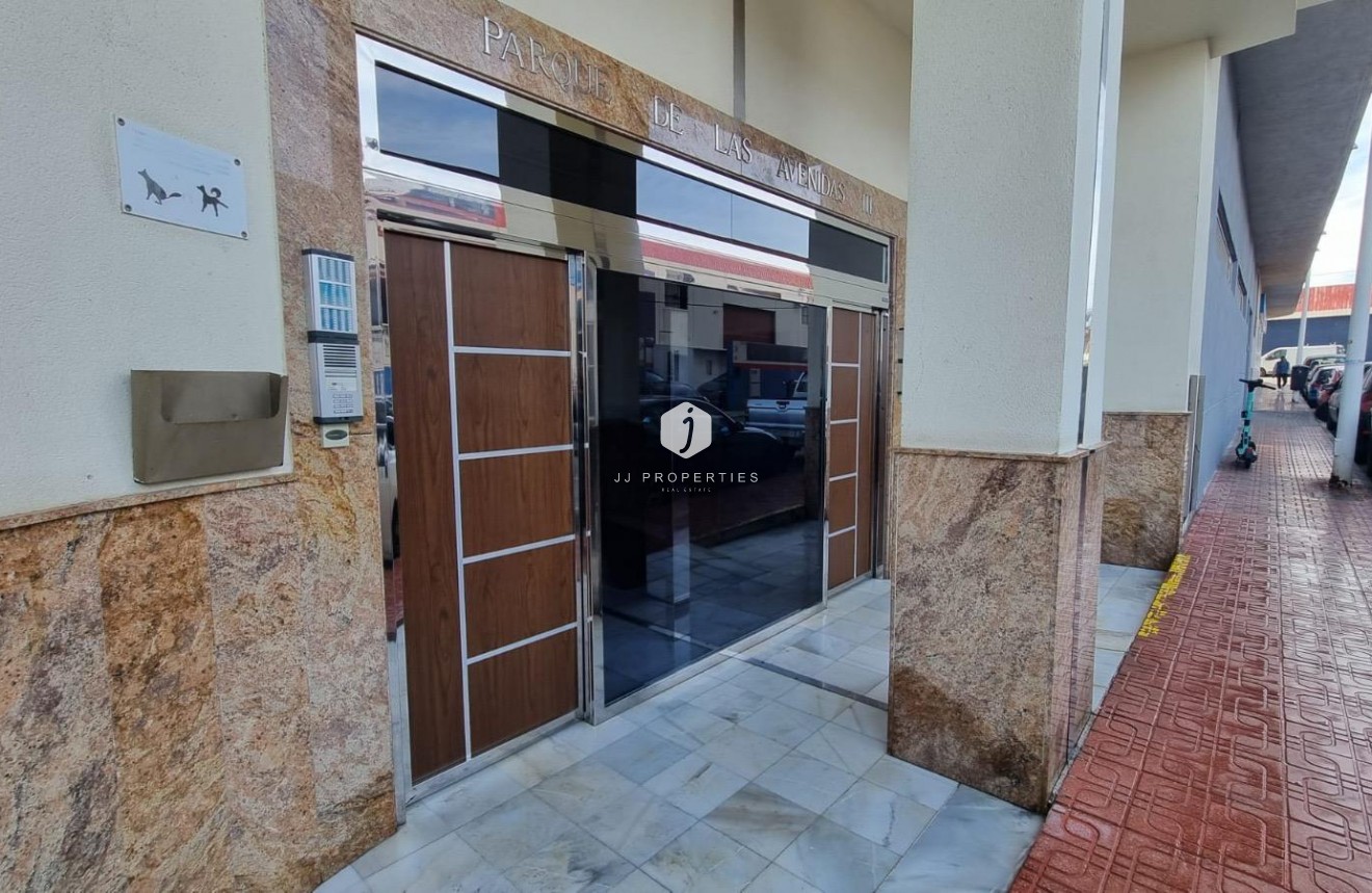 Resale - Penthouse -
Torrevieja