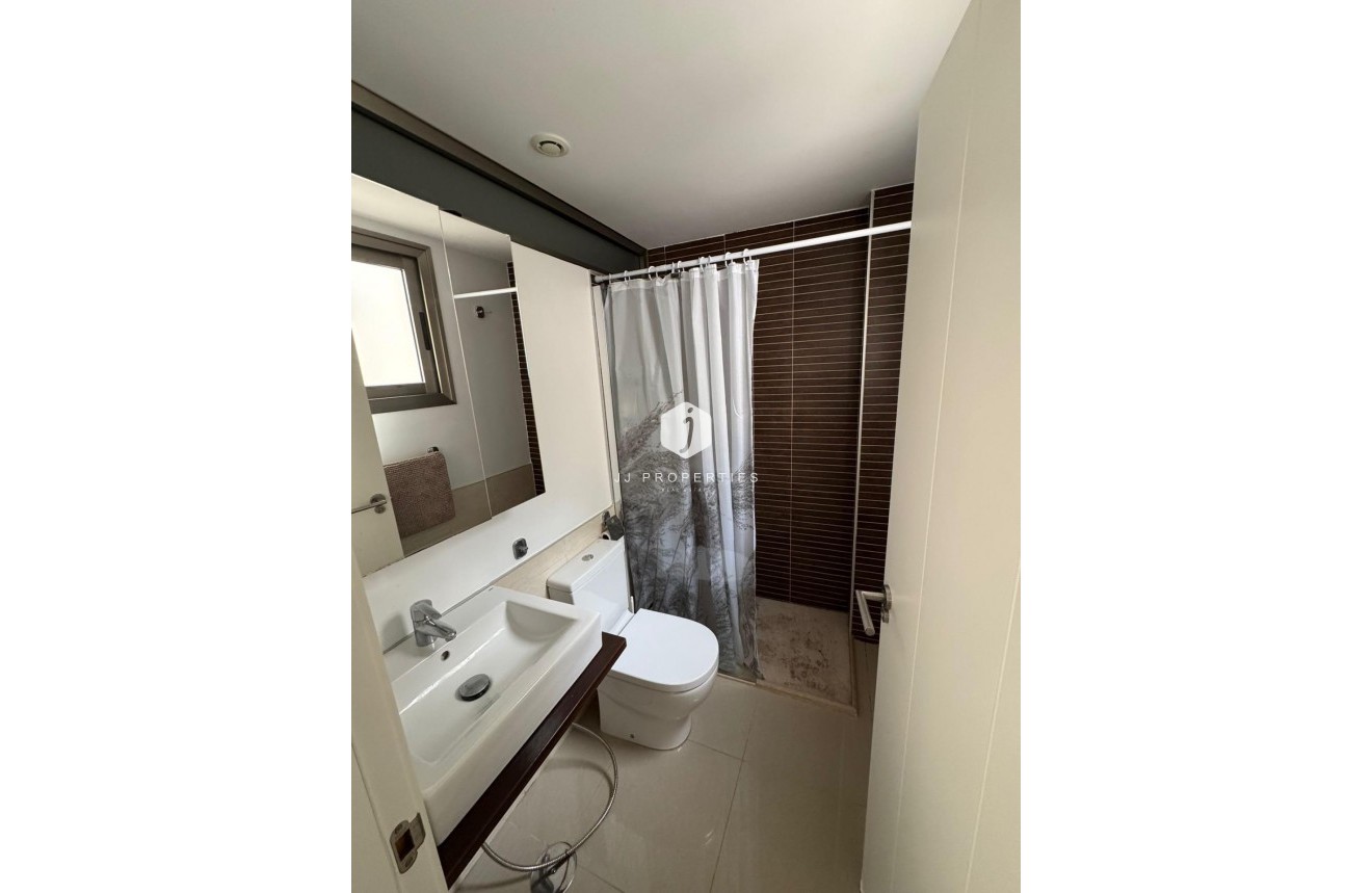 D'occasion - Chalet -
Torrevieja - Punta prima