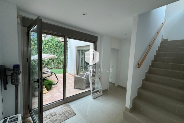 D'occasion - Chalet -
Torrevieja - Punta prima