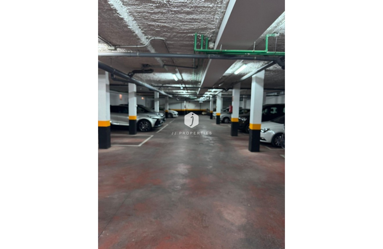 D'occasion - Chalet -
Torrevieja - Punta prima