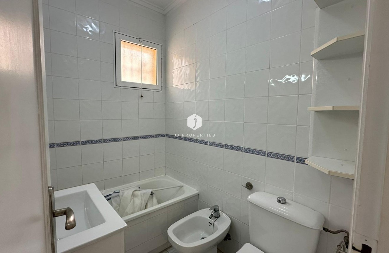 Resale - Bungalow -
Orihuela Costa - Los Almendros-la Florida