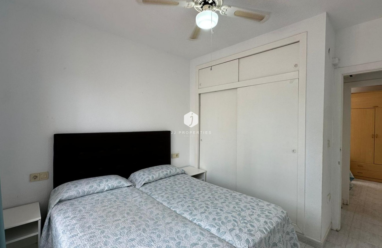 Resale - Bungalow -
Orihuela Costa - Los Almendros-la Florida