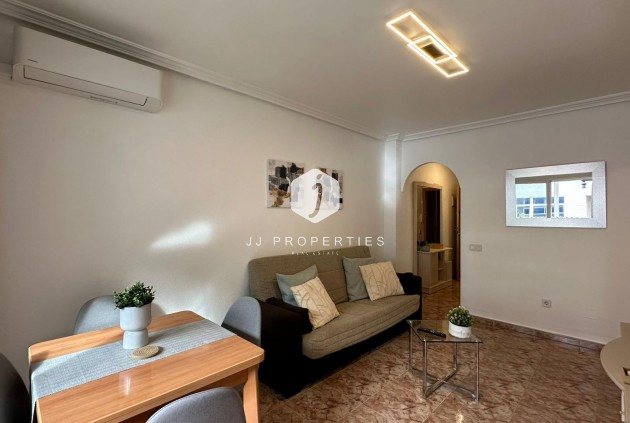 Resale - Apartment / flat -
Torrevieja - Estacion de autobuses