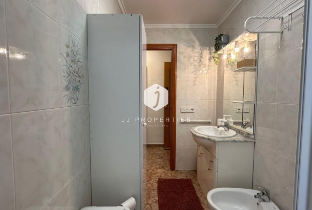 Resale - Apartment / flat -
Torrevieja - Estacion de autobuses