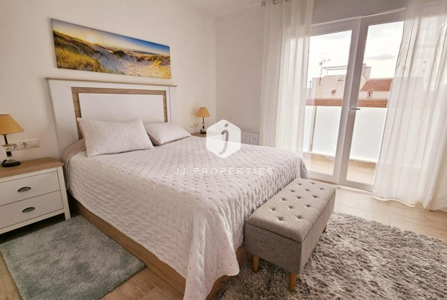 Resale - Duplex -
Torrevieja - La siesta