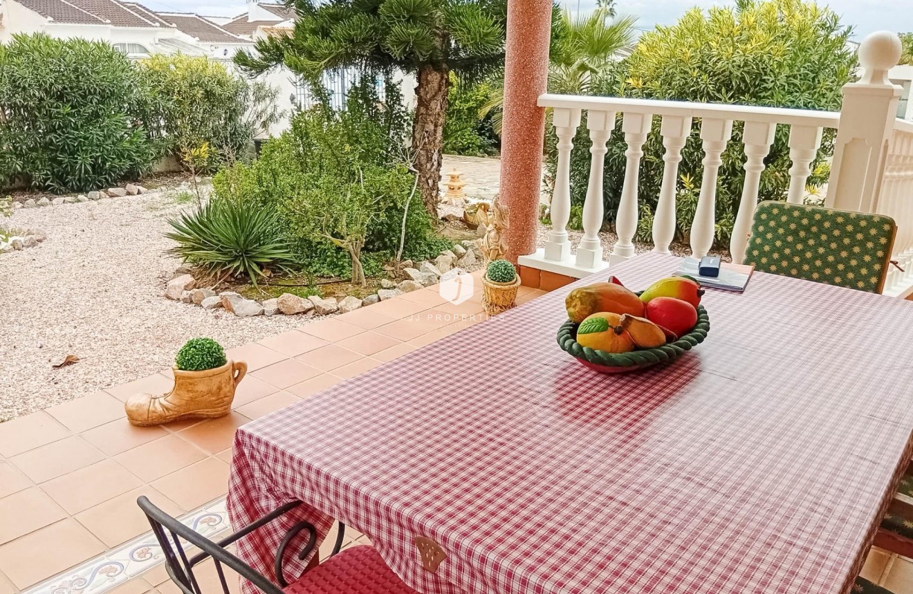 Z drugiej ręki - Villa -
Torrevieja - La Siesta - El Salado - Torreta