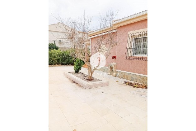 Z drugiej ręki - Villa -
Torrevieja - La Siesta - El Salado - Torreta