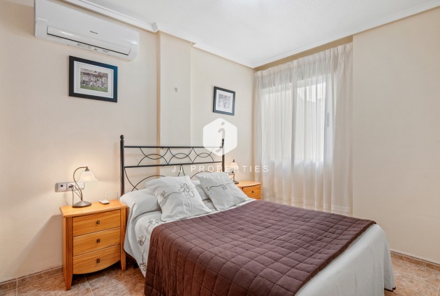 Tweedehands - Appartement / flat -
Algorfa - Inland