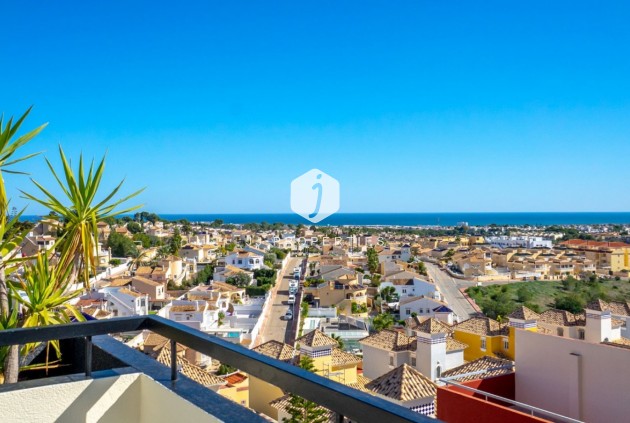 Resale - Chalet -
Orihuela Costa - Costa Blanca