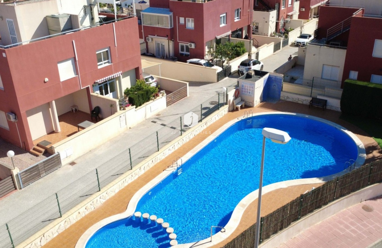 Resale - Chalet -
Orihuela Costa - Costa Blanca