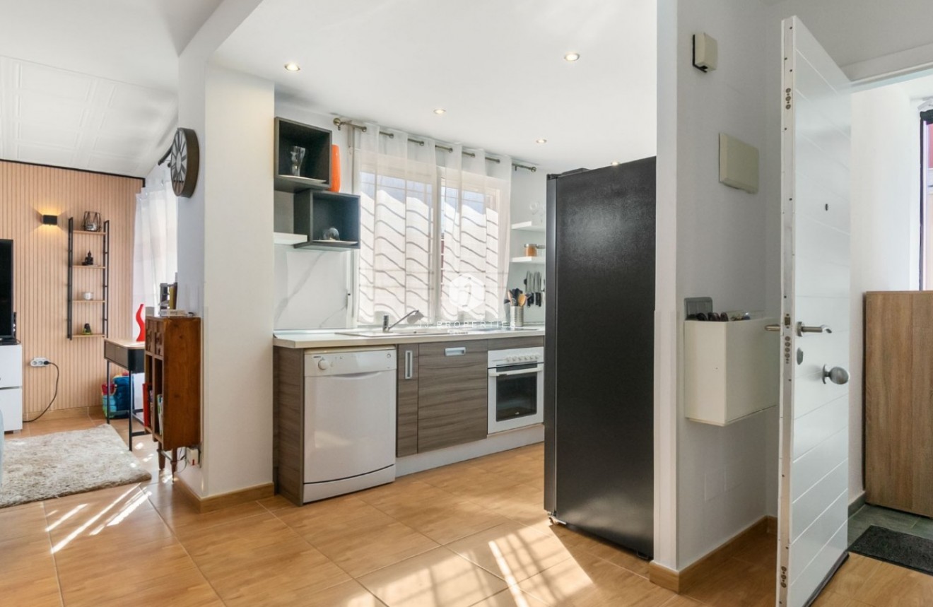 Resale - Chalet -
Orihuela Costa - Costa Blanca