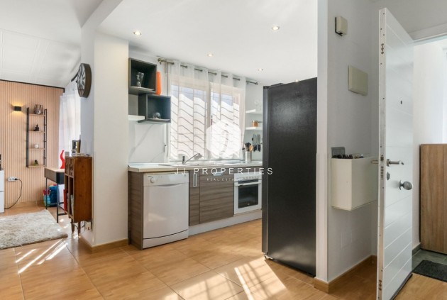 Resale - Chalet -
Orihuela Costa - Costa Blanca