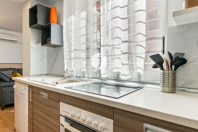 Resale - Chalet -
Orihuela Costa - Costa Blanca