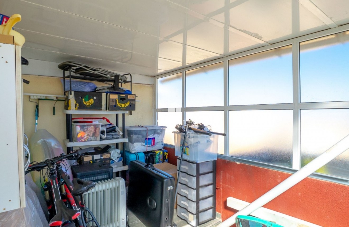 Resale - Chalet -
Orihuela Costa - Costa Blanca