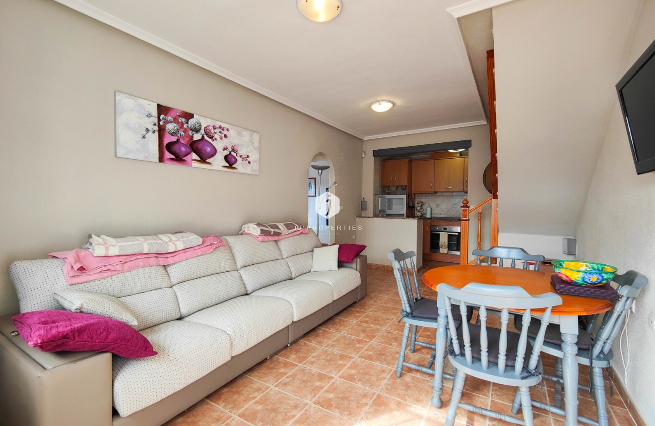 Resale - Chalet -
Orihuela Costa - Costa Blanca