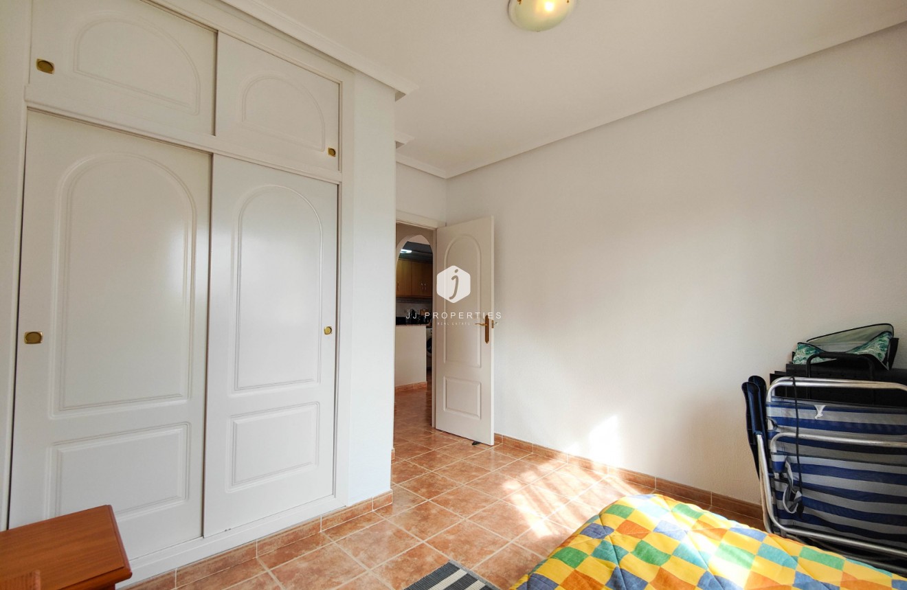 Resale - Chalet -
Orihuela Costa - Costa Blanca