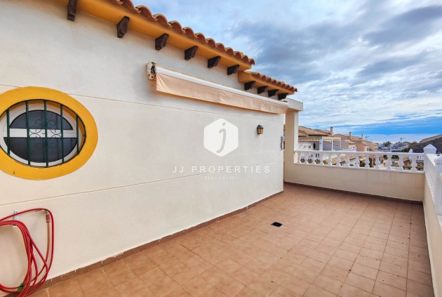 Resale - Chalet -
Orihuela Costa - Costa Blanca