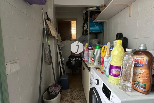 Resale - Apartment / flat -
Torrevieja - Estacion de autobuses