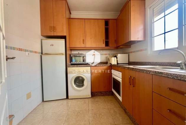 Resale - Bungalow -
San Fulgencio - La Marina