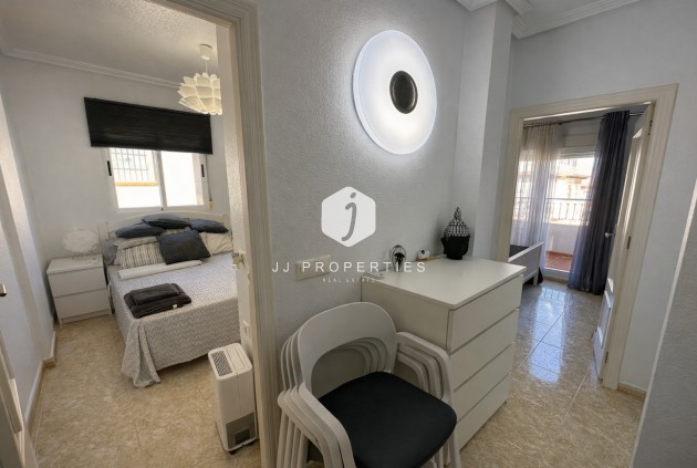 Resale - Chalet -
Orihuela Costa - Villa's San Jose IV