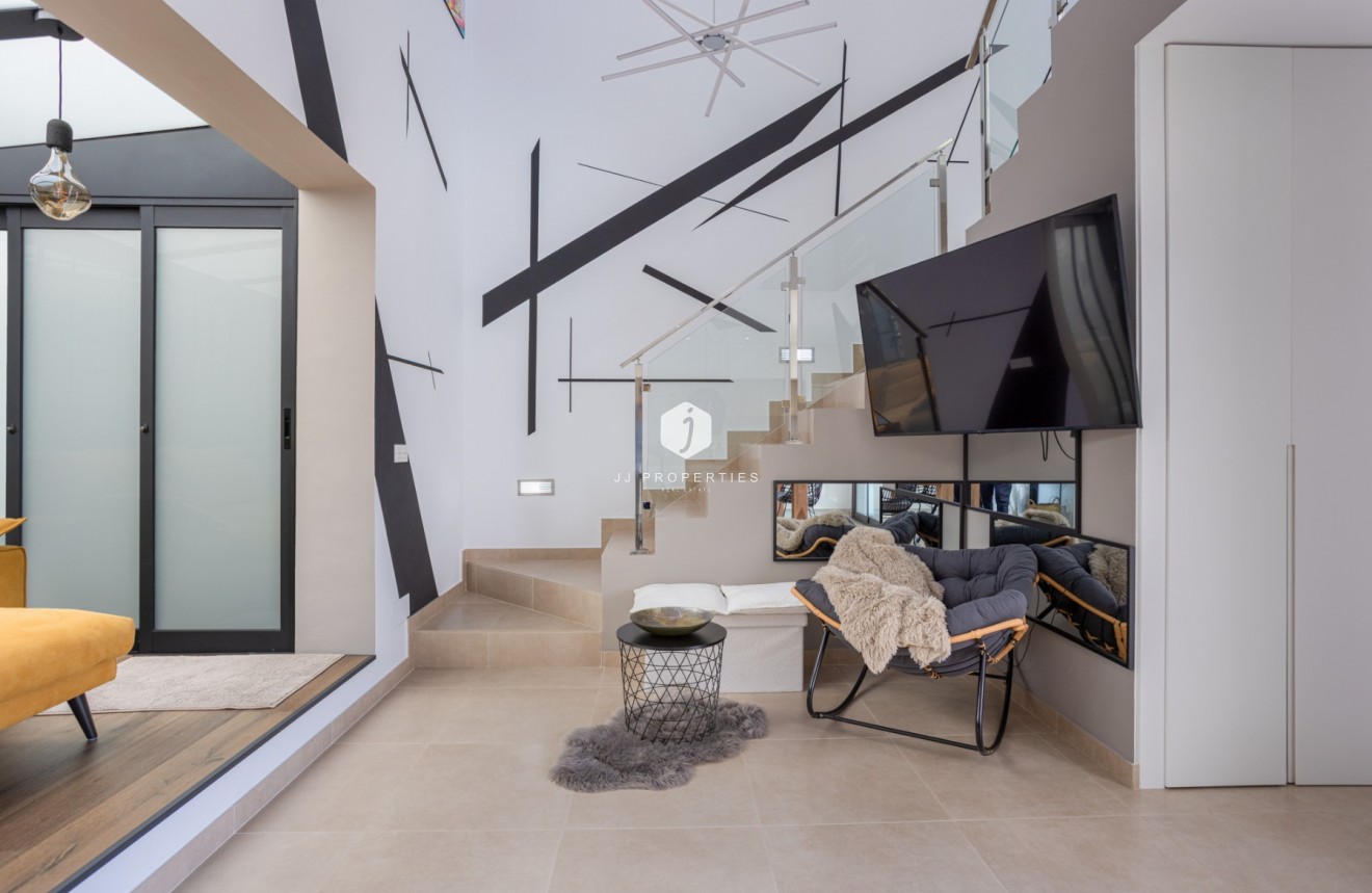 Resale - Villa -
Benijofar - Costa Blanca