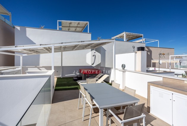 Resale - Villa -
Benijofar - Costa Blanca