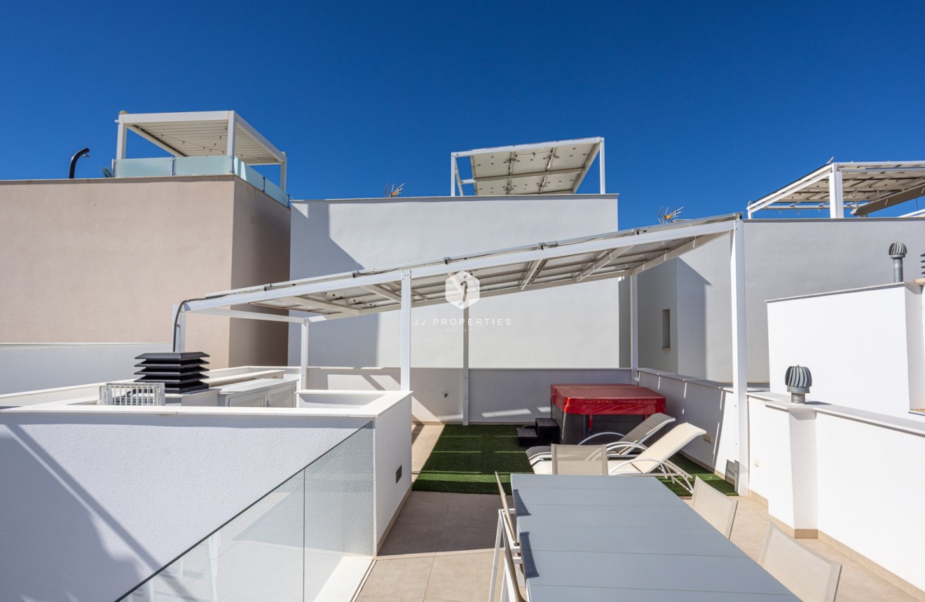Resale - Villa -
Benijofar - Costa Blanca
