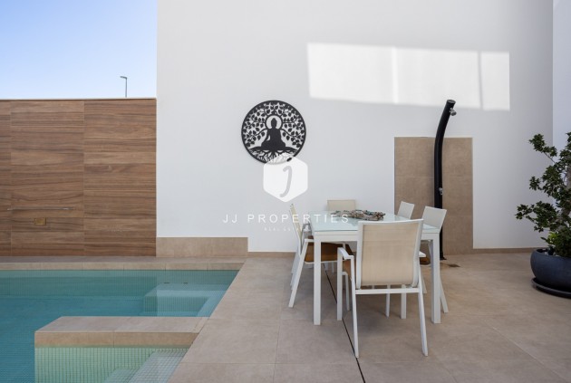 Resale - Villa -
Benijofar - Costa Blanca