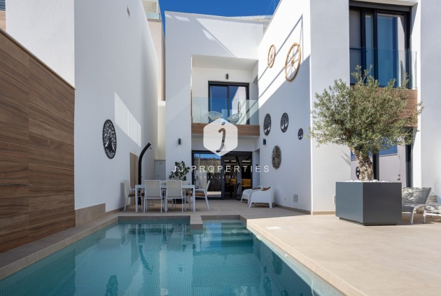 Resale - Villa -
Benijofar - Costa Blanca