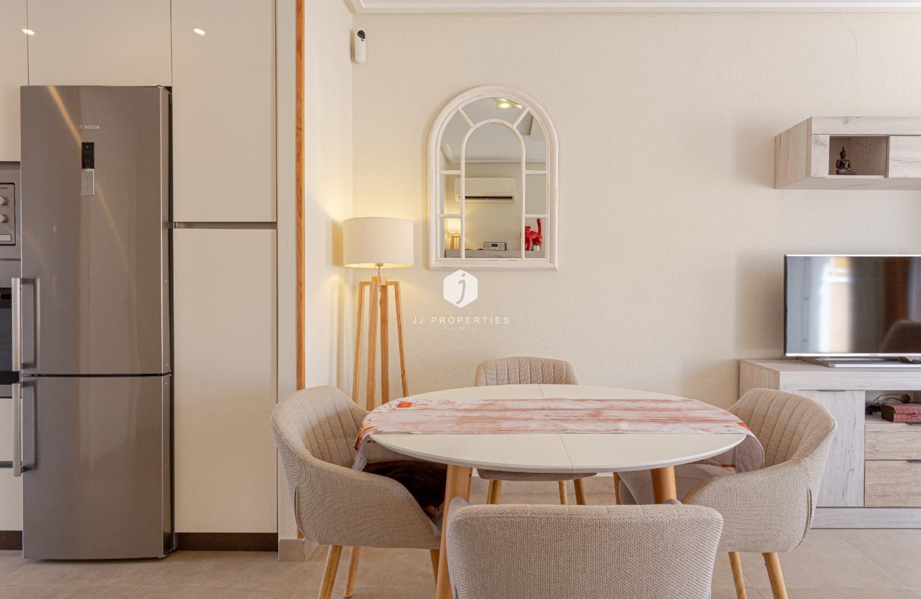 Resale - Villa -
Orihuela Costa - Costa Blanca