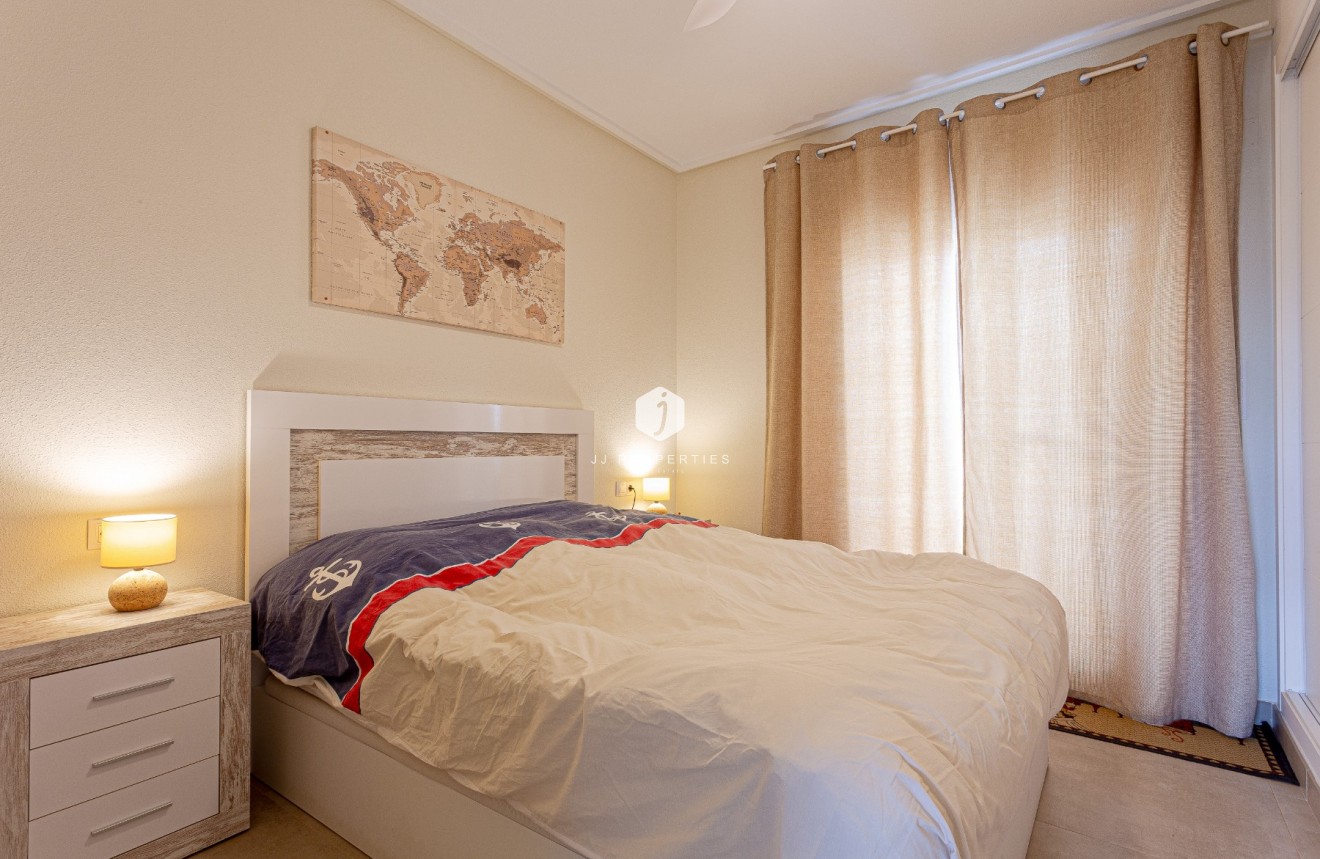 Resale - Villa -
Orihuela Costa - Costa Blanca