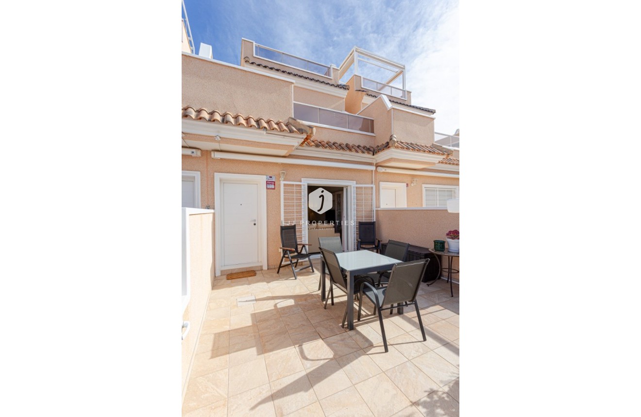 Resale - Villa -
Orihuela Costa - Costa Blanca