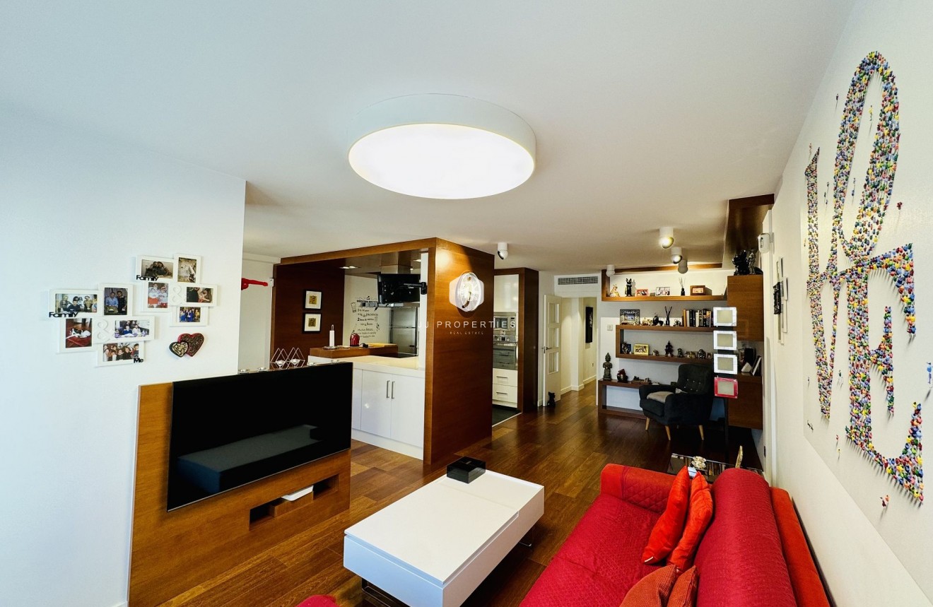 Resale - Apartment / flat -
Torrevieja - Costa Blanca