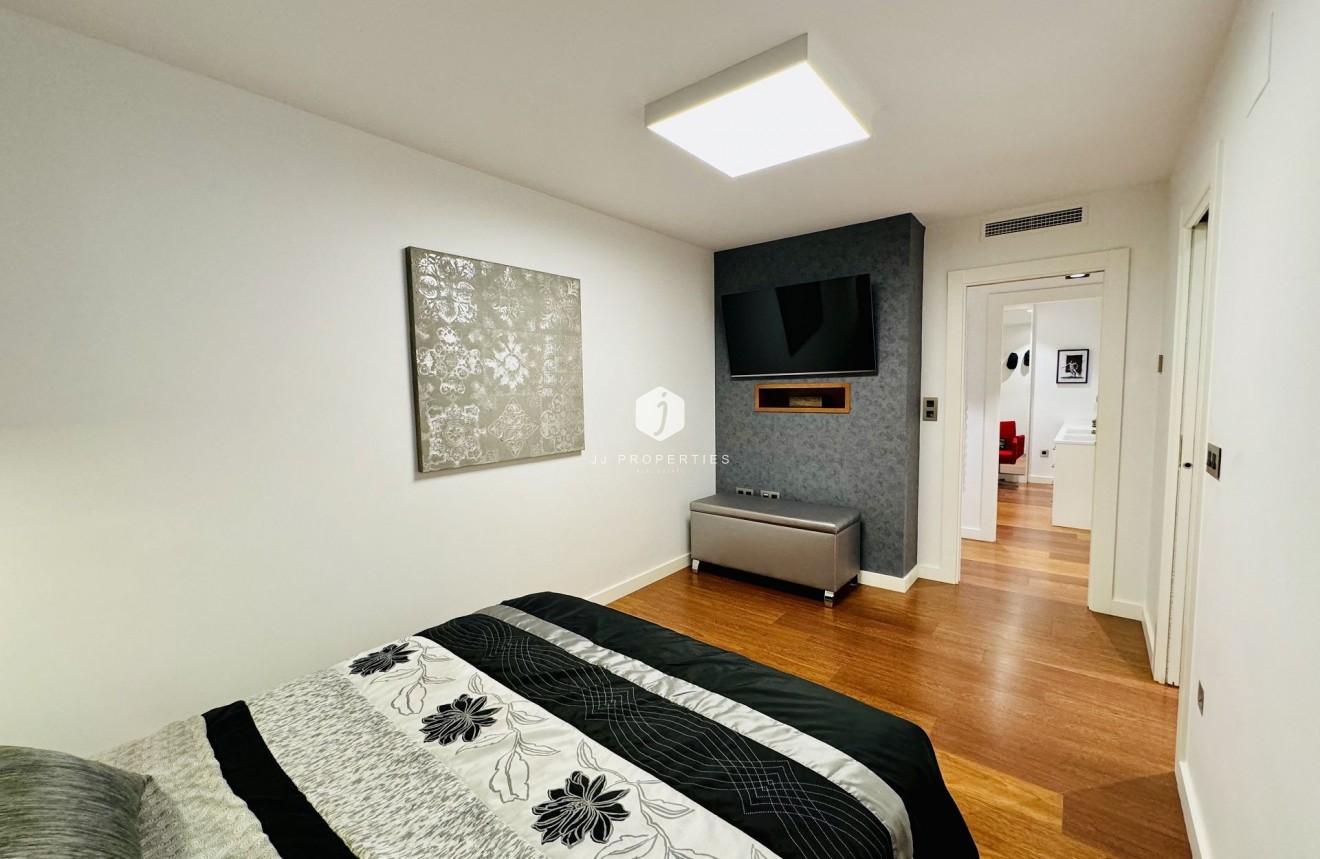 Resale - Apartment / flat -
Torrevieja - Costa Blanca