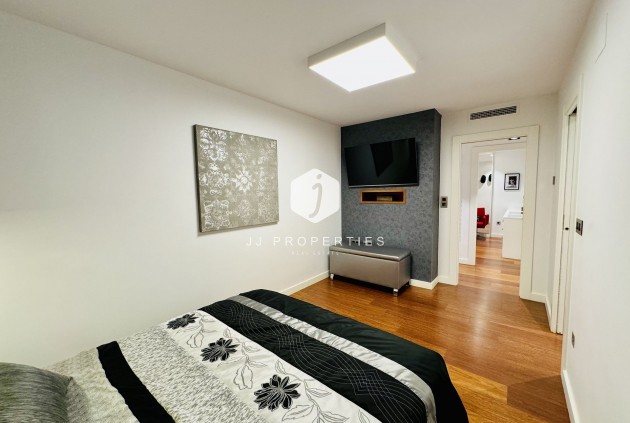 Resale - Apartment / flat -
Torrevieja - Costa Blanca