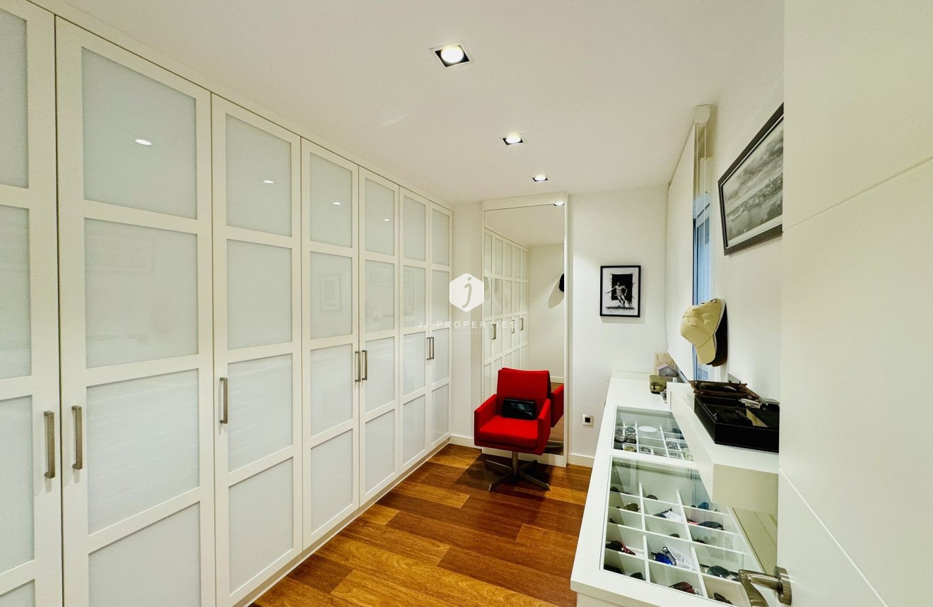 Resale - Apartment / flat -
Torrevieja - Costa Blanca