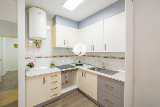 D'occasion - Appartement -
Torrevieja - Estacion de autobuses