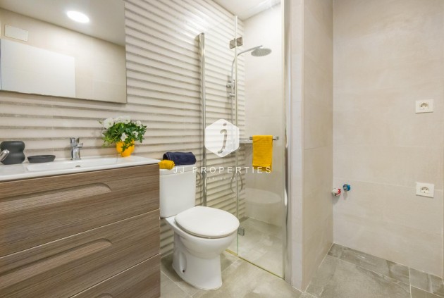 D'occasion - Appartement -
Torrevieja - Estacion de autobuses