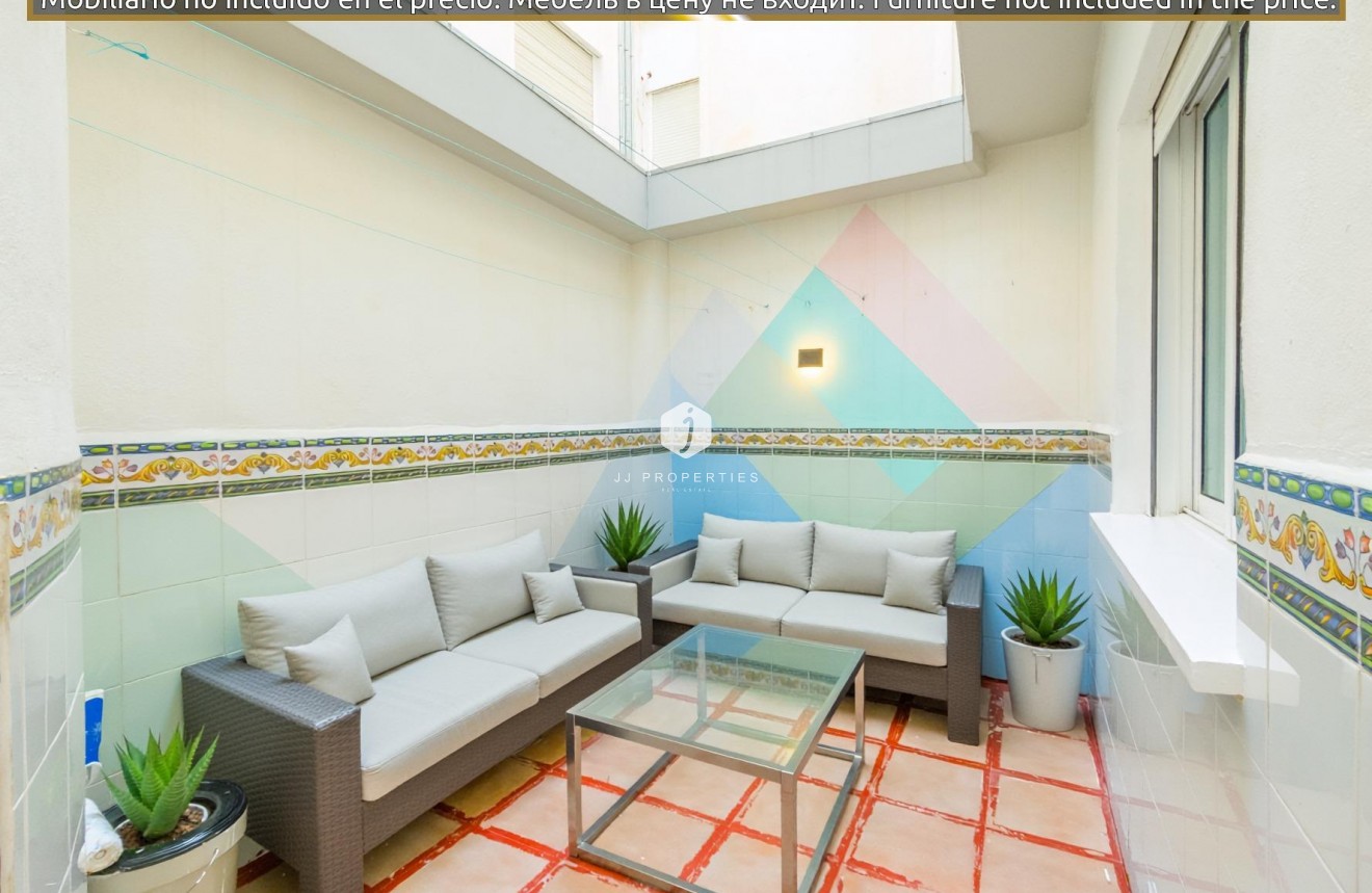 D'occasion - Appartement -
Torrevieja - Estacion de autobuses