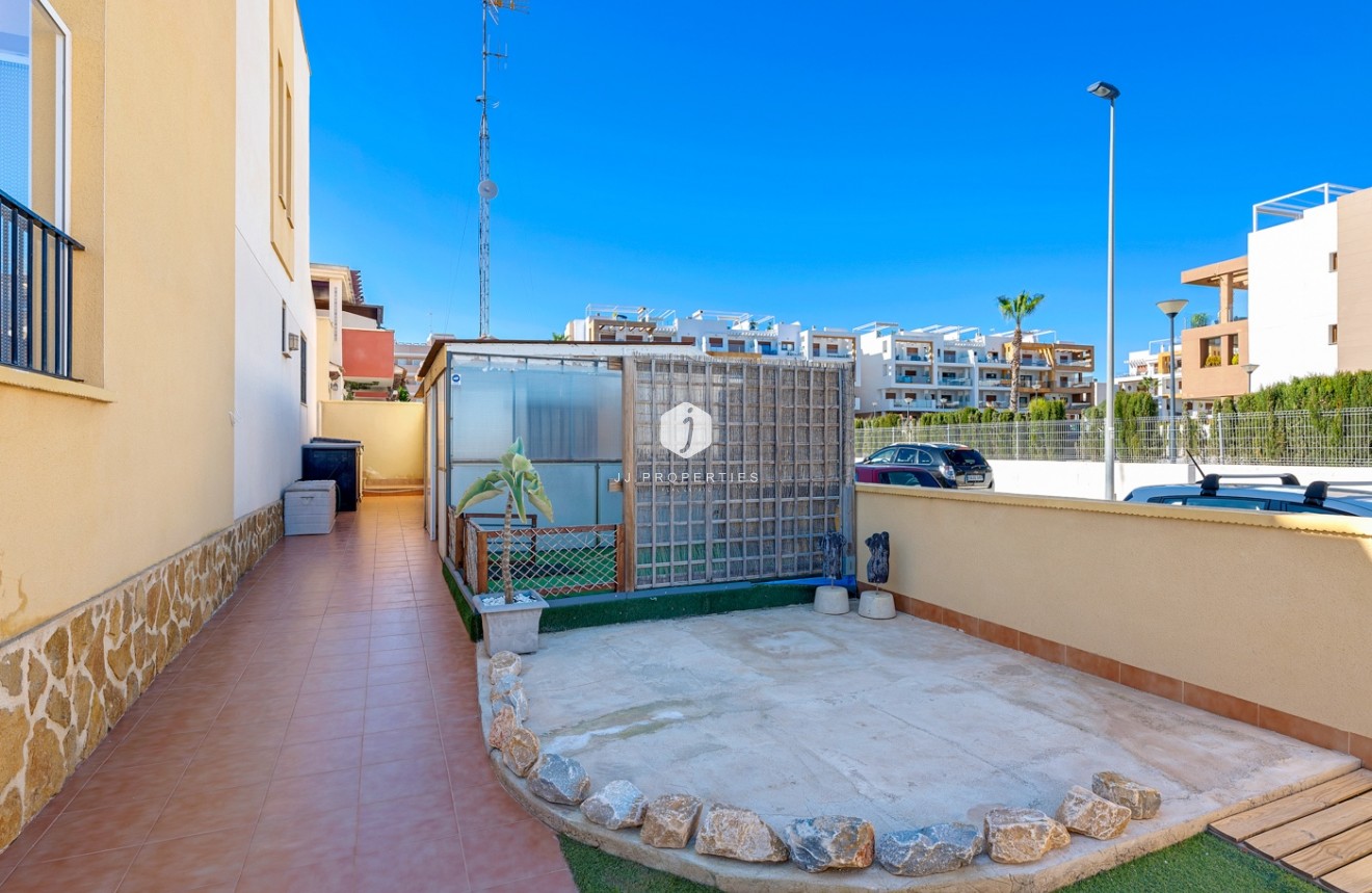 Resale - Villa -
Orihuela Costa - Costa Blanca