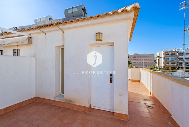Resale - Villa -
Orihuela Costa - Costa Blanca