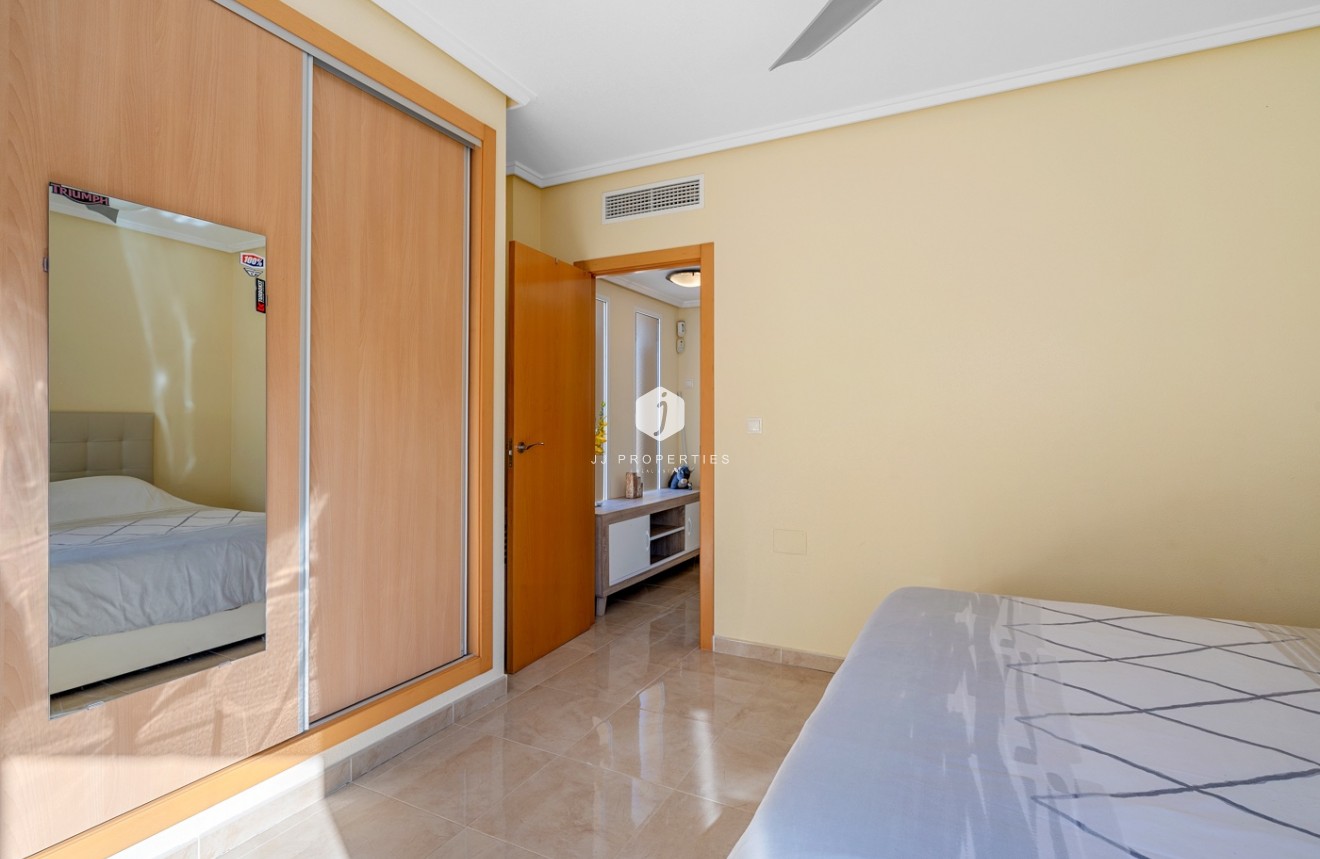 Resale - Villa -
Orihuela Costa - Costa Blanca