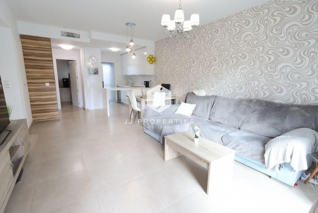 Resale - Chalet -
Orihuela Costa - Costa Blanca