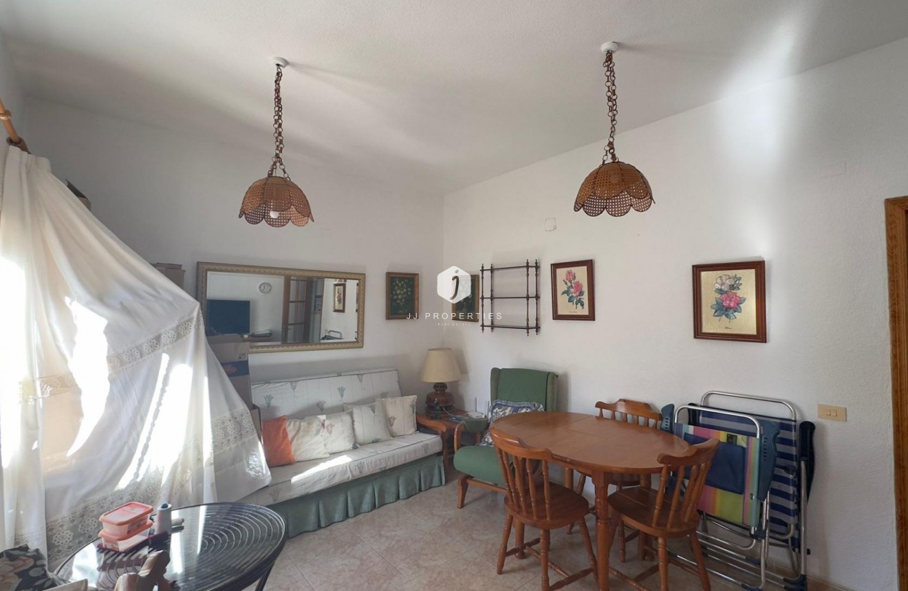 D'occasion - Chalet -
Torrevieja - Centro