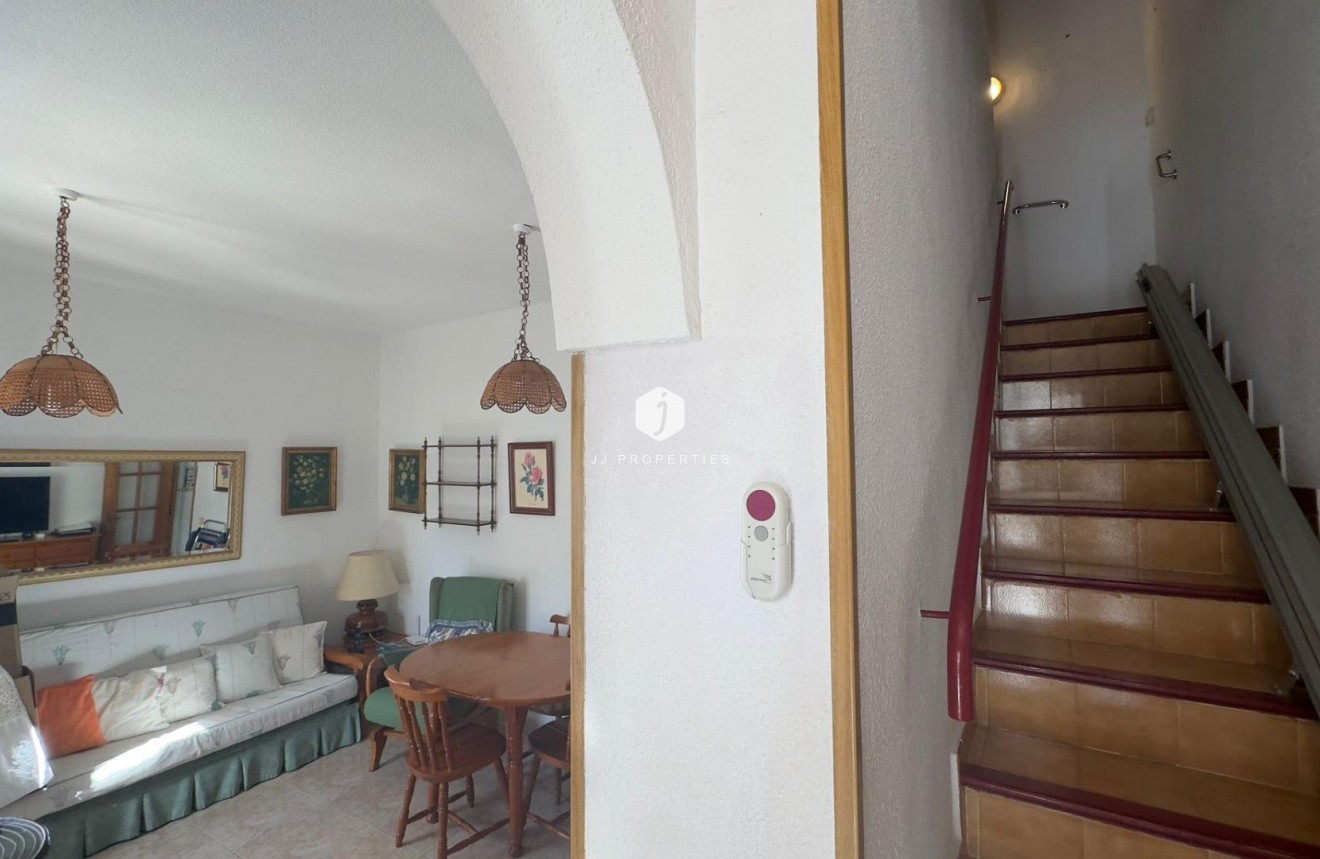 D'occasion - Chalet -
Torrevieja - Centro