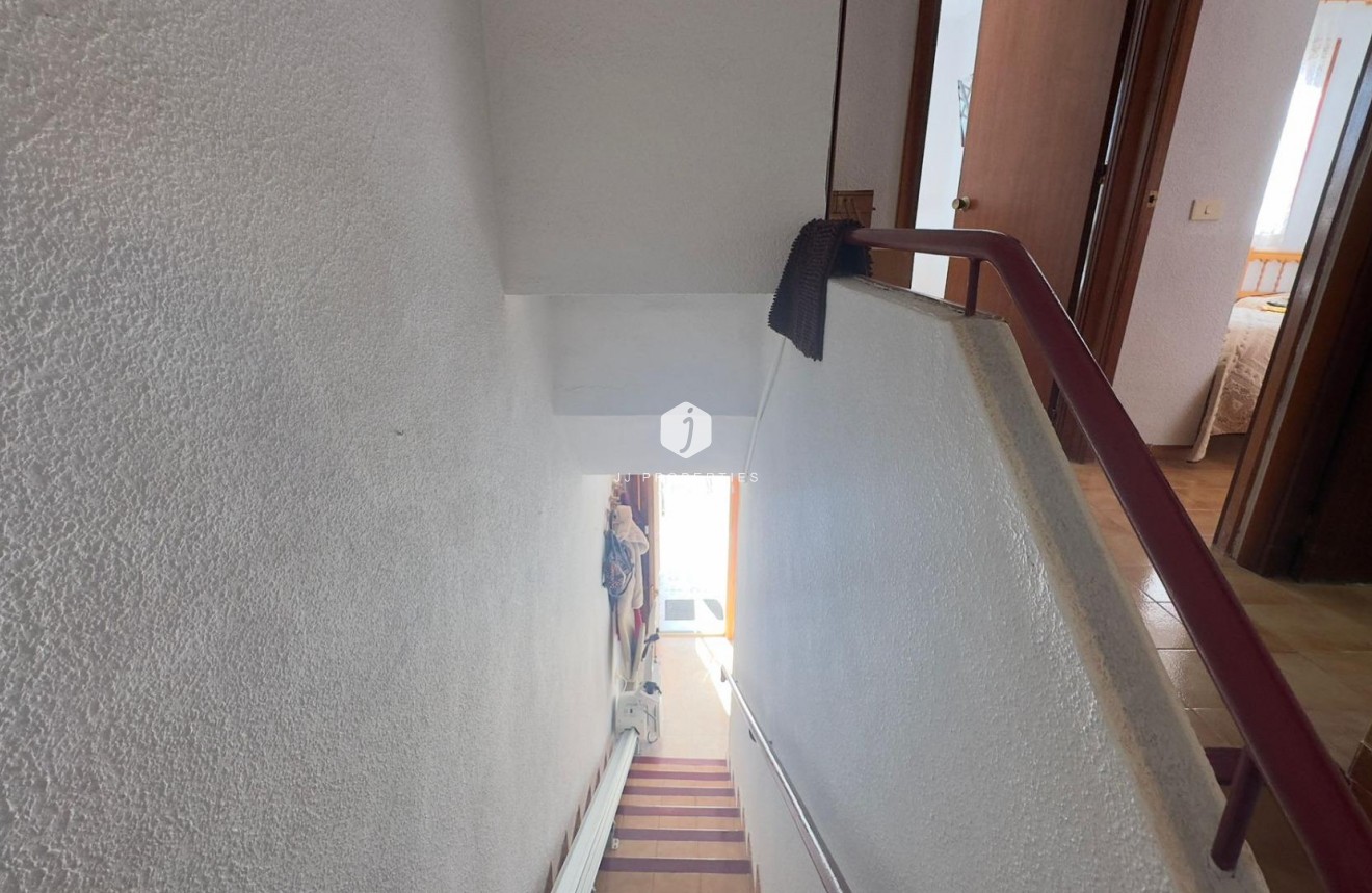 D'occasion - Chalet -
Torrevieja - Centro