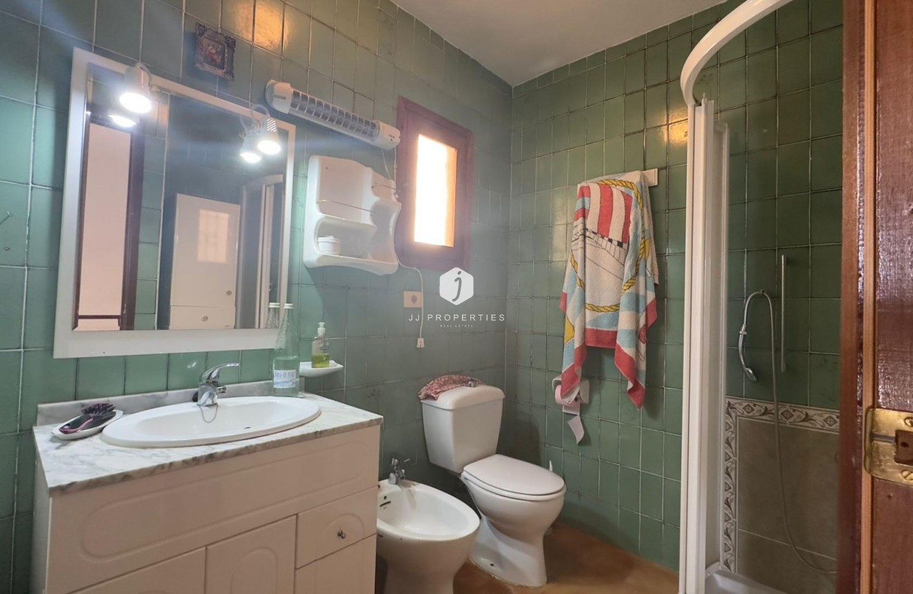 D'occasion - Chalet -
Torrevieja - Centro