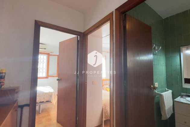 D'occasion - Chalet -
Torrevieja - Centro