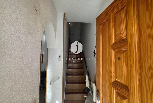 D'occasion - Chalet -
Torrevieja - Centro