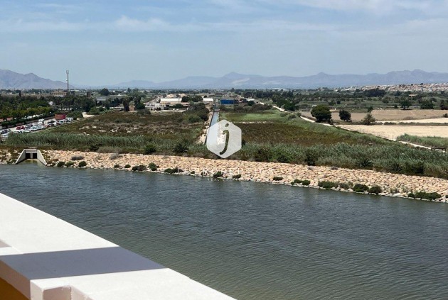 Resale - Penthouse -
Guardamar del Segura - puerto deportivo